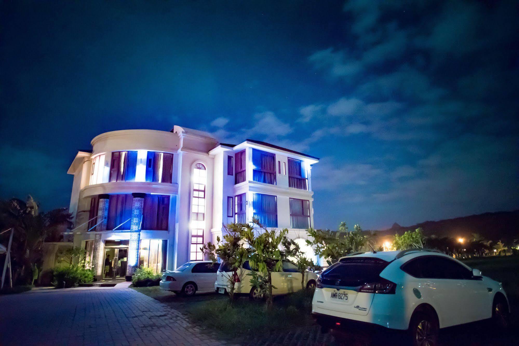 Bed and Breakfast Dufa Luxury Manor Heng-ch'un Exterior foto